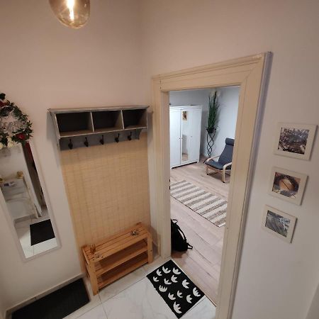 בודפשט Calm, Artistic Apartment 9Th Distric Central City מראה חיצוני תמונה